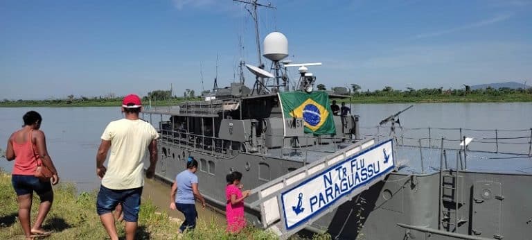 Solidariedade em Alto Rio: “Paraguassu” Leva Assistência Médica às Comunidades Ribeirinhas