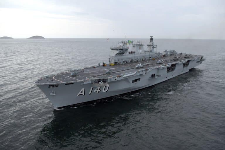 Marinha do Brasil Abre Navios da Esquadra para Visitação Pública no Porto de Salvador
