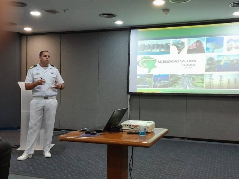 Marinha e Indústria em Sintonia: O Impacto Estratégico da Mobilização Nacional para a Segurança do Brasil