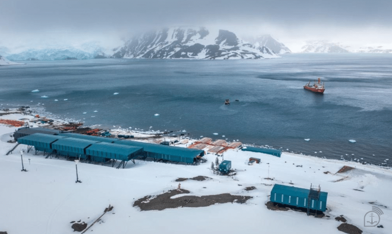 PROANTAR: 42 Anos de Pioneirismo Brasileiro na Pesquisa Científica Antártica