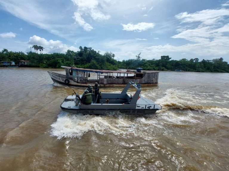 Operação Ágata Norte: Marinha do Brasil em Ação Contra Crimes Transfronteiriços e Ambientais