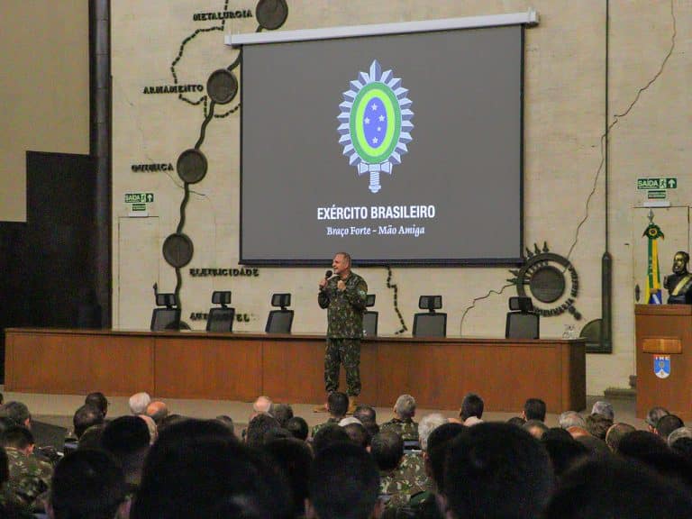 IME Inicia Ano Acadêmico com Foco em Ciência, Tecnologia e Inovação