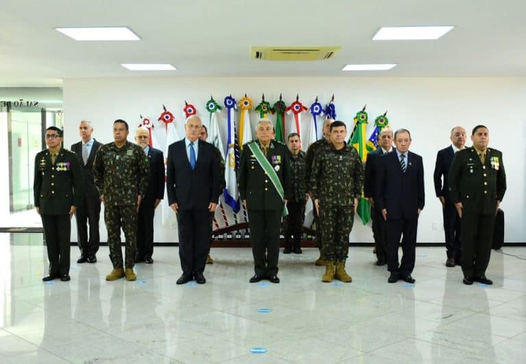 Transmissão do Cargo de Diretor do DPE Marca Novo Capítulo no Departamento de Engenharia e Construção