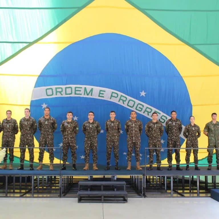 CIAvEx Inicia CPA 2024/2025: Uma Nova Era na Aviação do Exército Brasileiro com a Inclusão Feminina