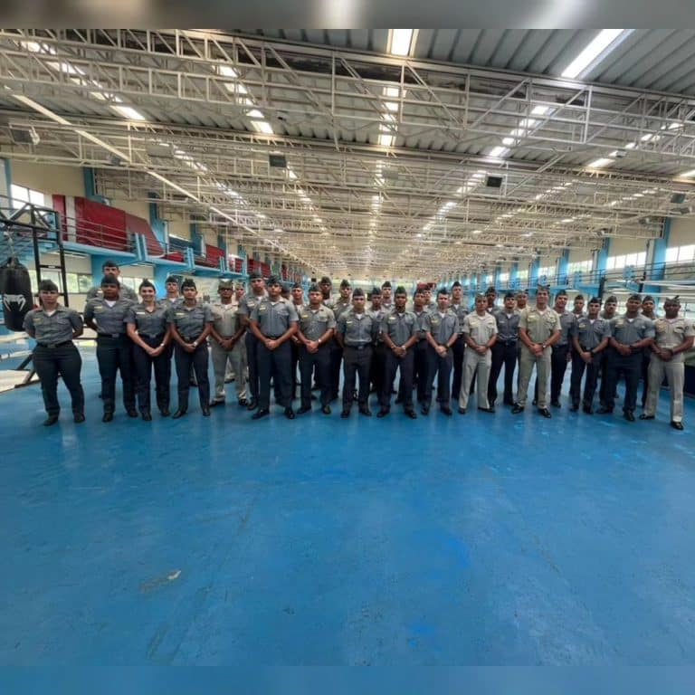 Fortalecendo o Corpo e a Mente: CEFAN Inicia Curso Expedito de Treinamento Físico Militar