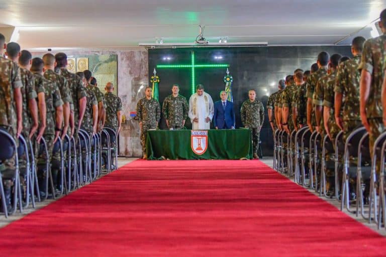Celebração Ecumênica no Mausoléu do Monumento Nacional aos Mortos da Segunda Guerra Mundial Honra Frei Orlando e o Serviço de Assistência Religiosa do Exército