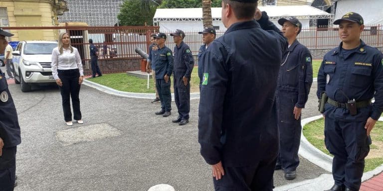 Capitania dos Portos de Pernambuco Recebe Visita da Deputada Federal Clarissa Tércio
