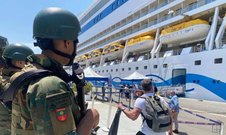Marinha do Brasil Lidera Operação de Segurança no Rio de Janeiro: Inspeções em Navios Revelam 5 kg de Cocaína e Fortalecem Luta Contra o Tráfico