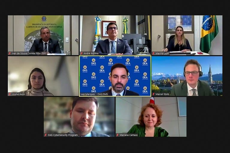 Uma Análise Profunda pelo Relatório CMM