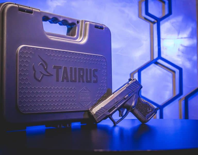 Taurus Supera Desafios de 2023 com Forte Desempenho Financeiro e Expansão Global