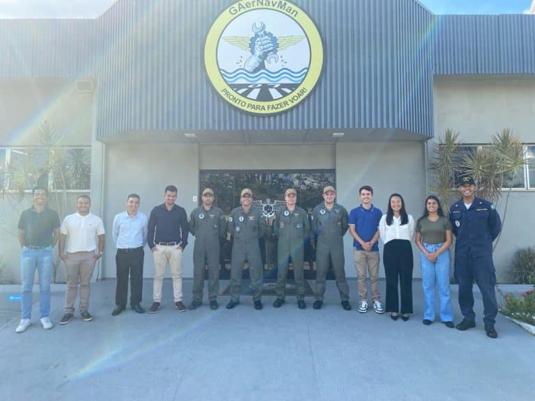 Sinergia Acadêmica e Militar: Estágio de Alunos da UNIFEI no GAerNavMan Marca Inovação e Colaboração