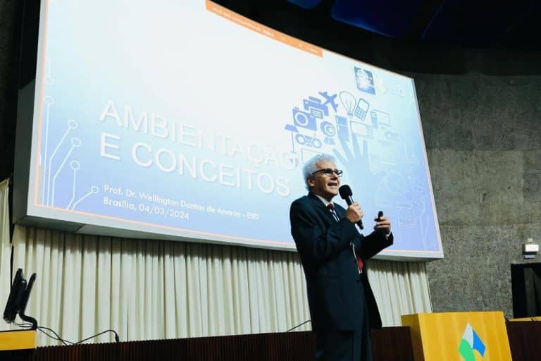 Avanços e Desafios da Defesa Cognitiva: Uma Análise do I Seminário na Escola Superior de Defesa