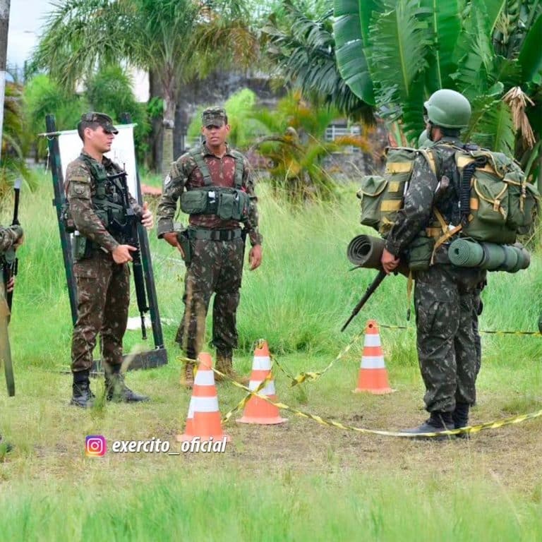 Descubra o Poderoso Estágio que Molda os Futuros Líderes do Exército Brasileiro: Uma Jornada de Preparação e Excelência