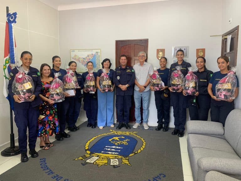 Valorização e Reconhecimento: Capitania dos Portos de Alagoas Celebra Contribuição Feminina no Dia Internacional da Mulher