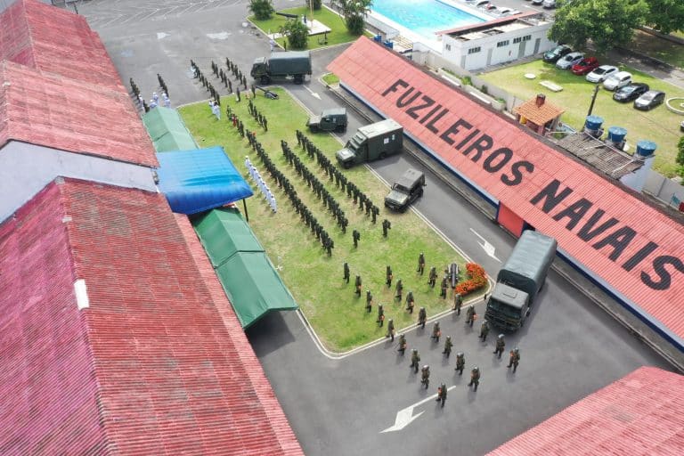 Salvador Celebra o Valor e a Tradição no 216º Aniversário do Corpo de Fuzileiros Navais