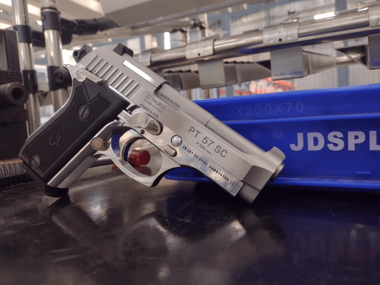 Joint Venture Taurus-Jindal Inicia Produção de Armas Leves na Índia
