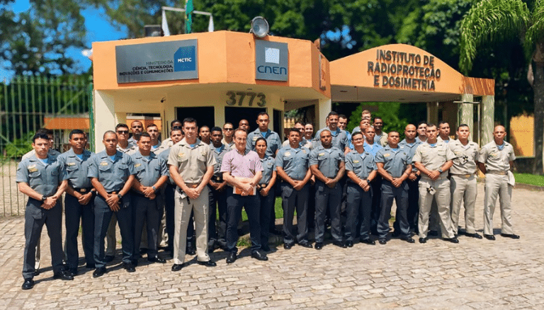 FORMAÇÃO AVANÇADA: CURSO ESPECIAL DE DEFESA NBQR E A VISITA AO INSTITUTO DE RADIOPROTEÇÃO E DOSIMETRIA