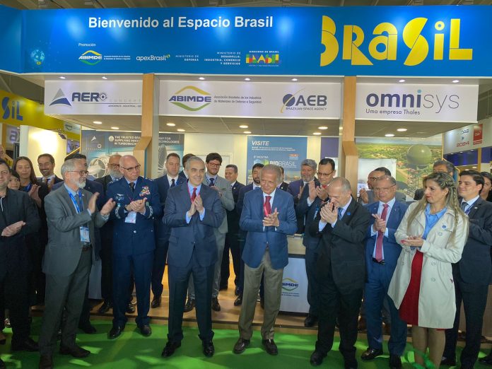 FIDAE 2024: Colaboração e Oportunidades em Destaque na Indústria Aeroespacial e de Defesa