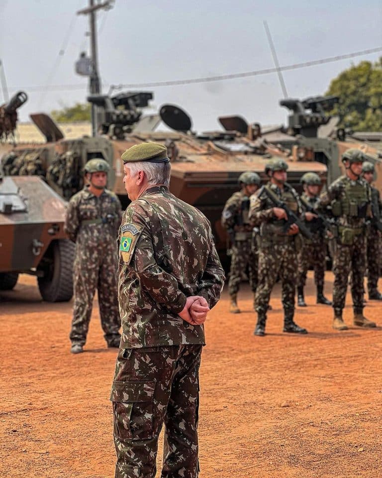 OPERAÇÃO RORAIMA: UMA DEMONSTRAÇÃO DE FORÇA E UNIÃO DAS FORÇAS ARMADAS BRASILEIRAS