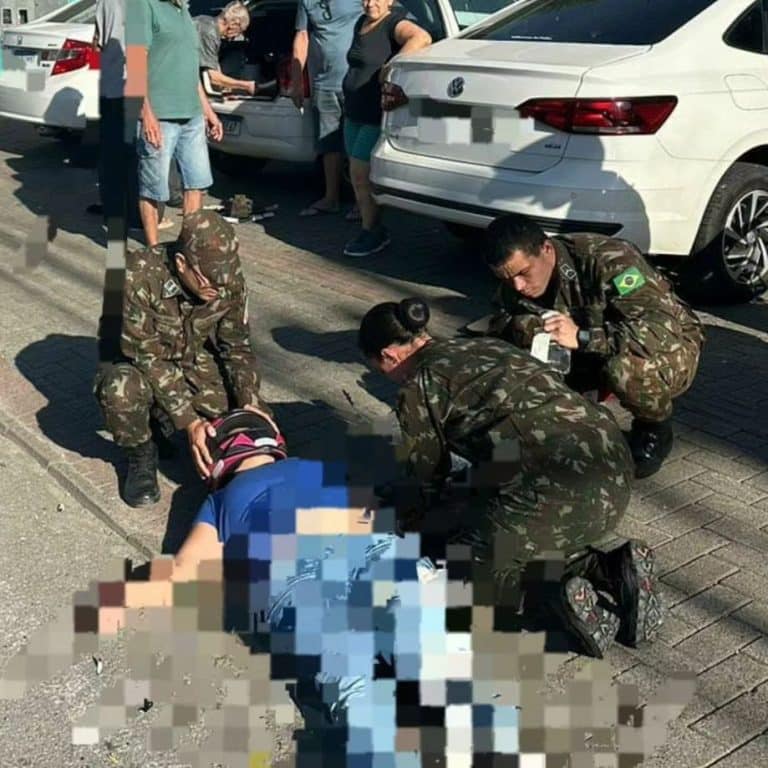 AÇÃO HERÓICA EM BLUMENAU: EXÉRCITO BRASILEIRO AUXILIA EM RESGATE DE MOTOCICLISTA