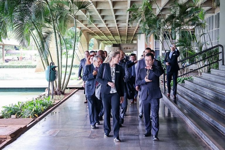 ESCOLA SUPERIOR DE DEFESA RECEBE VISITAS DE RENOMADAS INSTITUIÇÕES MILITARES AMERICANAS
