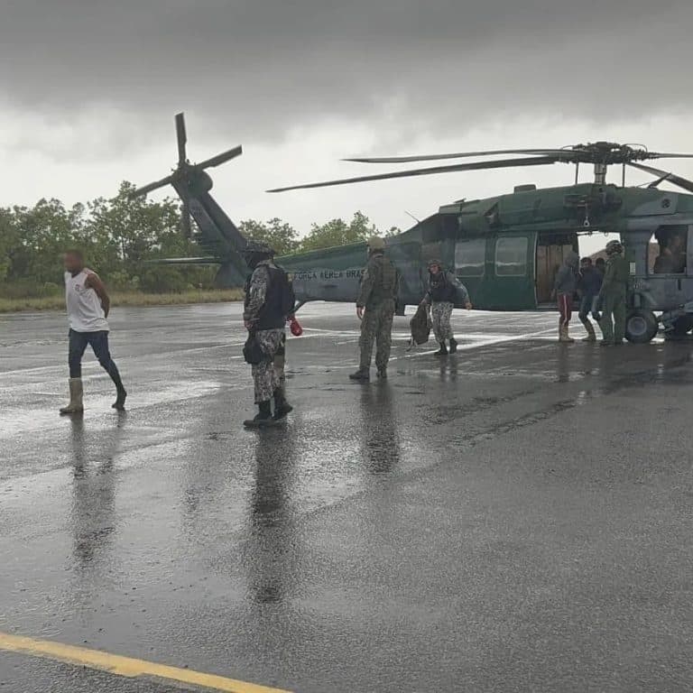 FORÇA AÉREA BRASILEIRA INTERVÉM EM OPERAÇÃO CATRIMANI II PARA DETENÇÃO DE GARIMPEIROS NA TERRA INDÍGENA YANOMAMI
