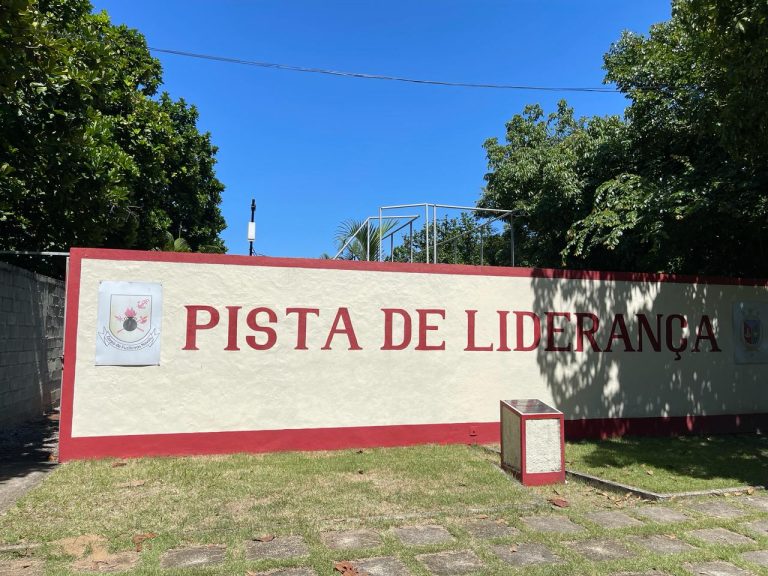 MARINHA DO BRASIL TEM A PRIMEIRA PISTA DE LIDERANÇA DO PAÍS