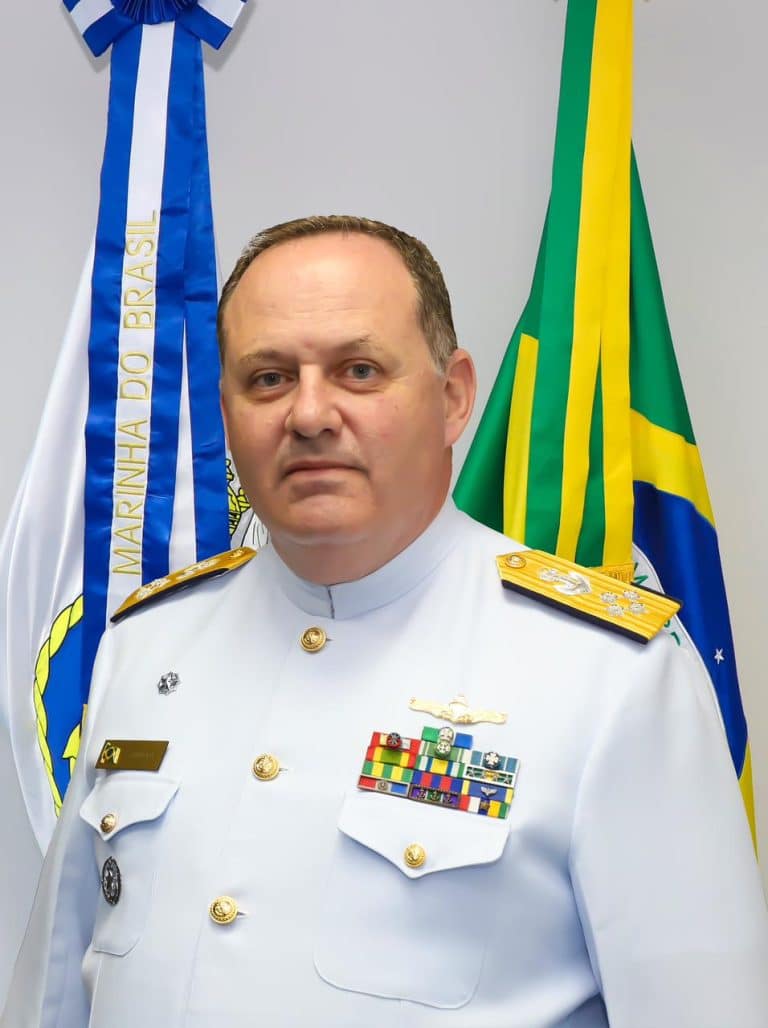 ALMIRANTE RABELLO ASSUME COMANDO DA DIRETORIA DE DESENVOLVIMENTO NUCLEAR E TECNOLÓGICO DA MARINHA