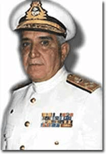 DECISÃO CONTROVERSA: A POLÍTICA SOBREPÕE-SE À CIÊNCIA NA CASSAÇÃO DE TÍTULO DE ALMIRANTE
