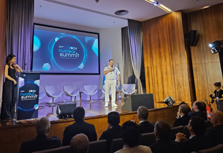 DIRETORIA-GERAL DE DESENVOLVIMENTO NUCLEAR DA MARINHA DESTACA AVANÇOS NO “NUCLEAR SUMMIT 2024”
