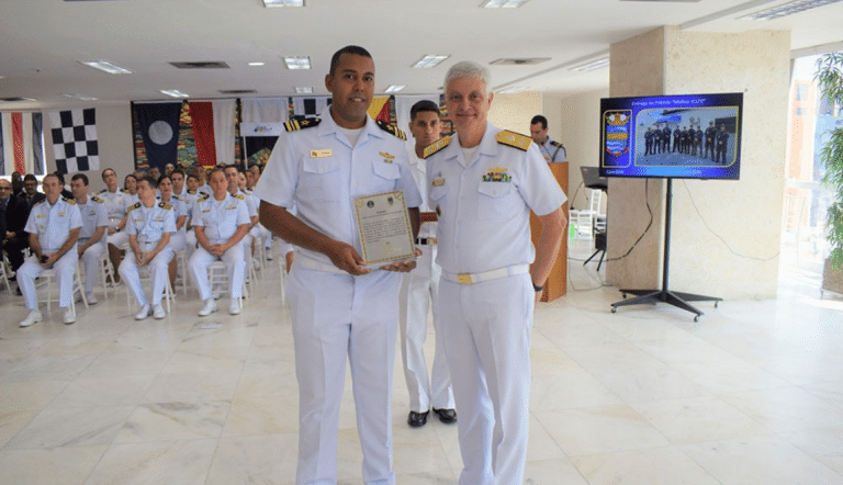 CENTRO LOCAL DE TECNOLOGIA DA INFORMAÇÃO DO COMANDO DO 3º DISTRITO NAVAL RECEBE PRÊMIO ‘MELHOR CLTI