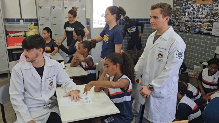 PARCERIA ENTRE EAMES E UNIVERSIDADE VILA VELHA BENEFICIA CENTENAS DE CRIANÇAS PELO PROFESP