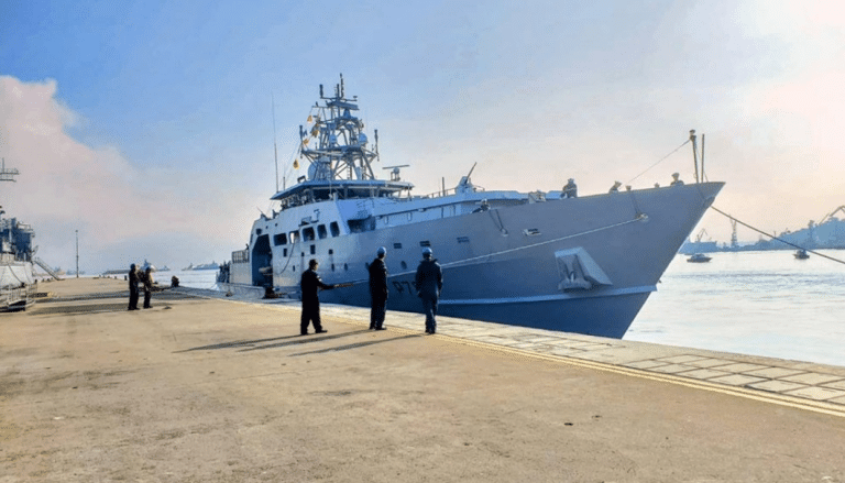 BASE NAVAL DO RIO DE JANEIRO SERVE COMO PONTO DE APOIO PARA NAVIOS DE MARINHAS ALIADAS