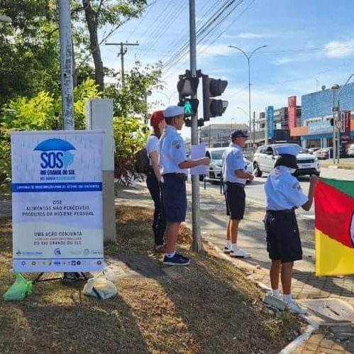 Grupo Escoteiro Velho Lobo de Campinas-SP Arrecada 1.500 kg de Donativos para o Rio Grande do Sul