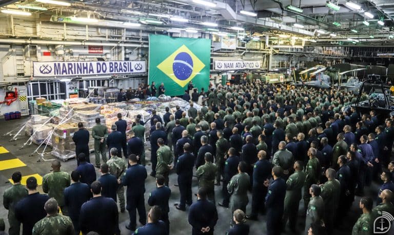 CORRIDA NA LOGÍSTICA HUMANITÁRIA DA MARINHA DO BRASIL EM APOIO AO RIO GRANDE DO SUL