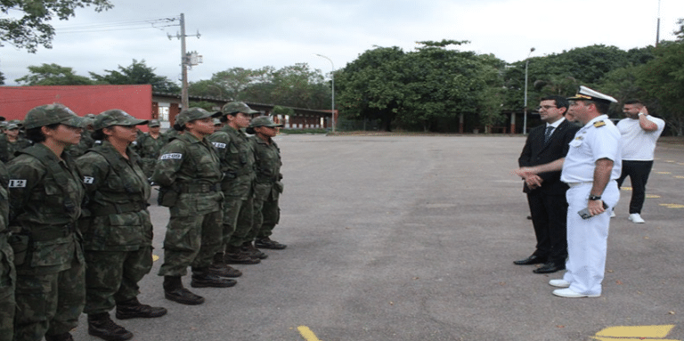 DEPUTADO FEDERAL MARCELO QUEIROZ VISITA CENTRO DE INSTRUÇÃO ALMIRANTE MILCÍADES PORTELA ALVES