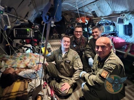 FAB REALIZA EVACUAÇÃO AEROMÉDICA DE BEBÊ COM INSUFICIÊNCIA RESPIRATÓRIA
