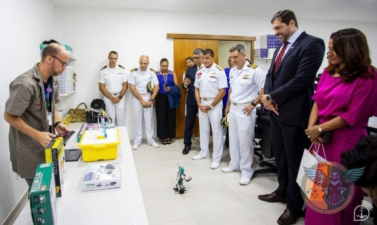 MARINHA DO BRASIL, EDGE E FIRJAN INAUGURAM LABORATÓRIO AVANÇADO DE ROBÓTICA