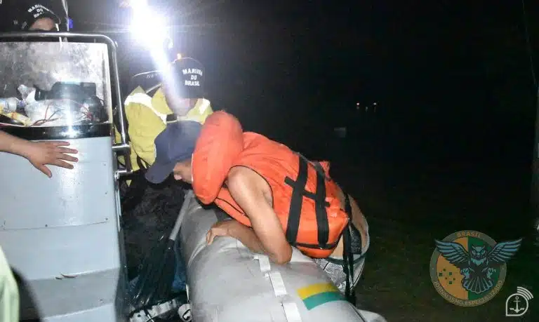 RESGATE HEROICO: MARINHA SALVA HOMEM ILHADO NO RS APÓS TRÊS DIAS