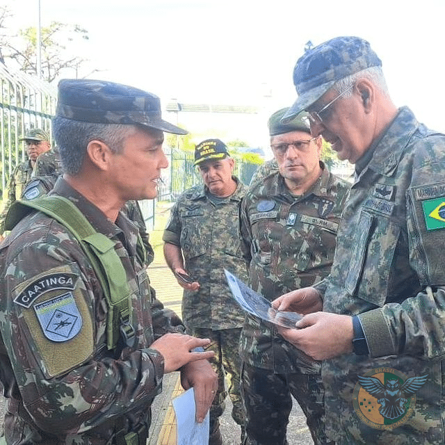 INSPEÇÃO EM CANOAS DESTACA DEDICAÇÃO DO EXÉRCITO BRASILEIRO