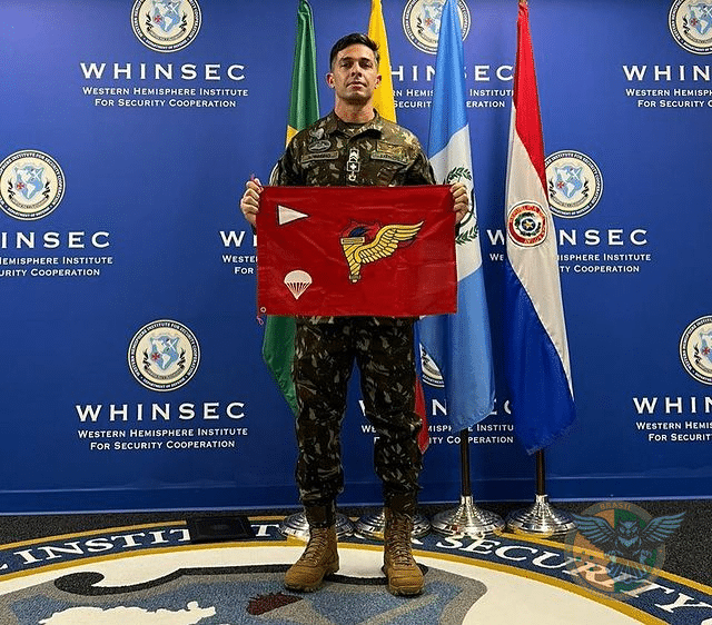 2° SARGENTO SOBRINHO DESTACA-SE EM CURSO INTERNACIONAL DE LIDERANÇA