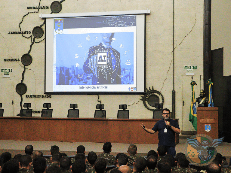 Oficiais integram Conhecimento Bélico e Tecnológico no IME