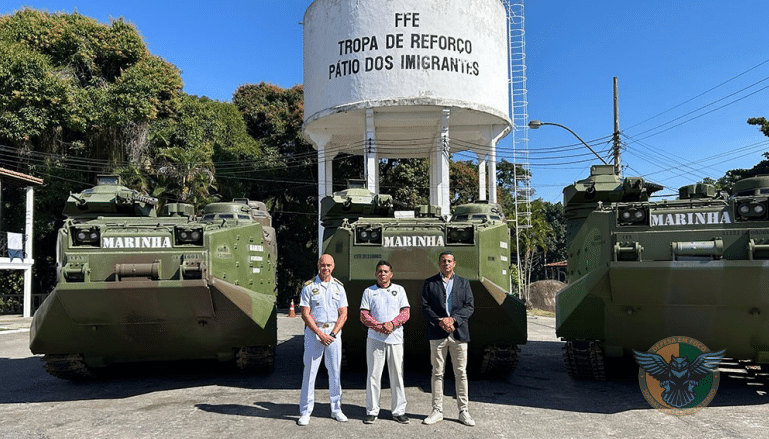 Deputado Federal Visita Comando da Tropa de Reforço e Celebra Cooperação