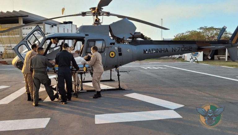 Marinha realiza resgate aeromédico de jovem no Pantanal