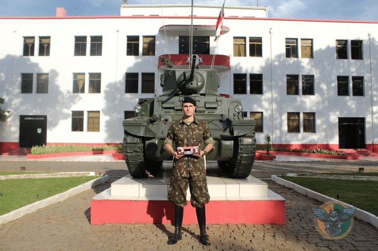 Despedida do 1º Tenente Mesquita Marca Nova Etapa no 3º RC Mec