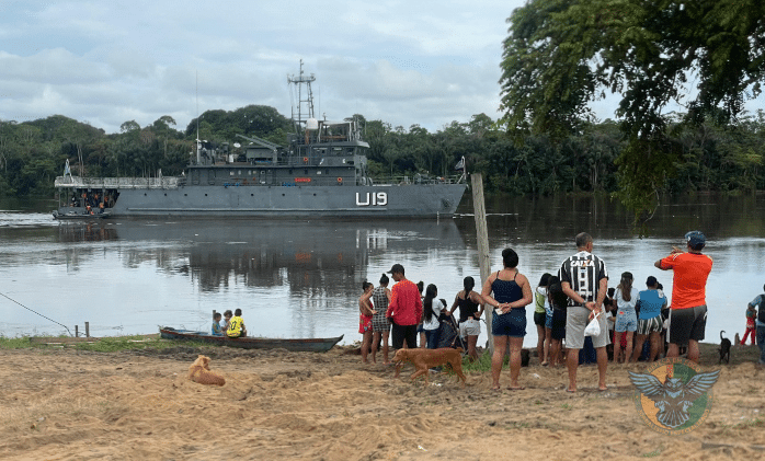 Navio “Carlos Chagas” leva saúde à Terra Indígena Yanomami