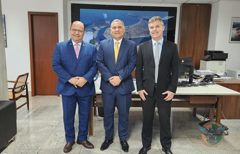 ANTAQ recebe Presidente do Tribunal Marítimo para fortalecer laços