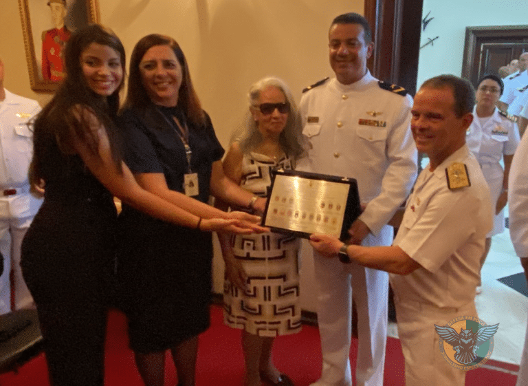 Suboficial Almeida se despede da Marinha após 36 anos de serviço