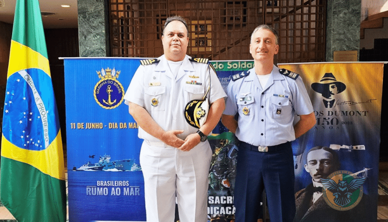Marinha do Brasil recebe Vice-Chefe do Centro de Operações Espaciais da FAB
