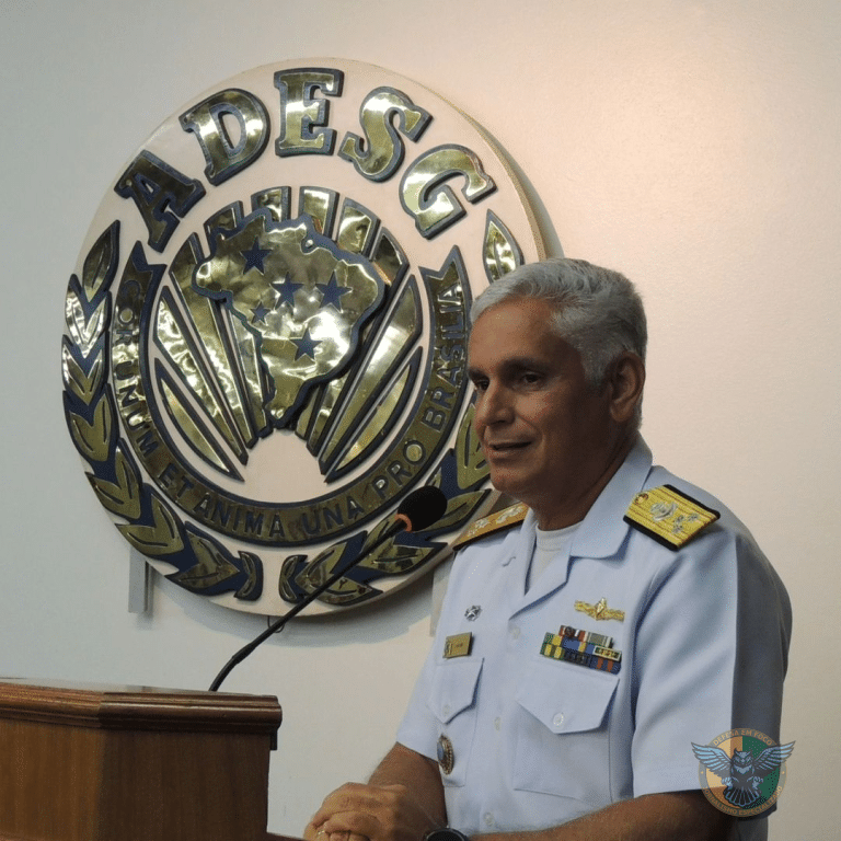 Comandante da ESG participa da abertura do 67º Curso de Estudos de Política e Estratégia